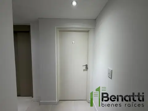 Oficina en Alquiler en Ramos Mejía, $ 800.000