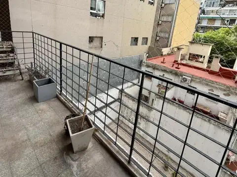 Departamento 5 ambientes con 2 baños