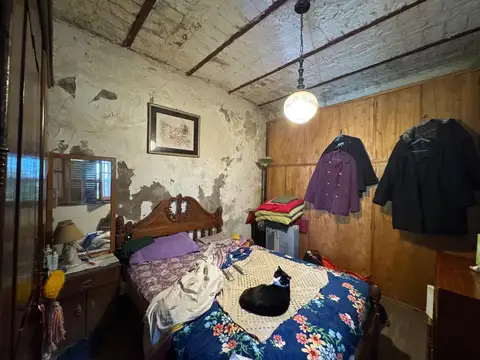 CASA EN VENTA SOBRE SALADILLO 3400 CON GARAGE Y TERRAZA