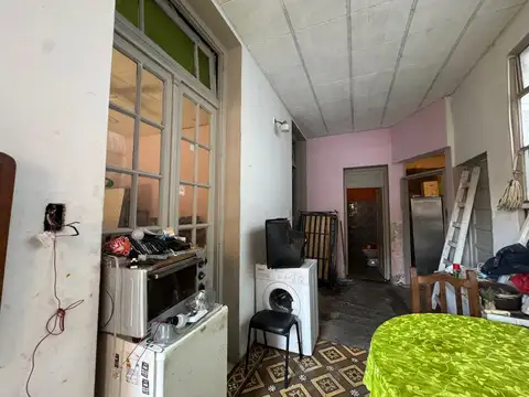 CASA EN VENTA SOBRE SALADILLO 3400 CON GARAGE Y TERRAZA