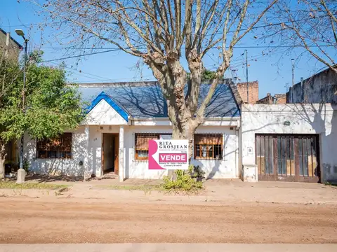 Casa más Local en venta – Excelente ubicación