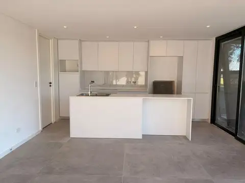 Casa en venta 4 ambientes en Santa Sofía