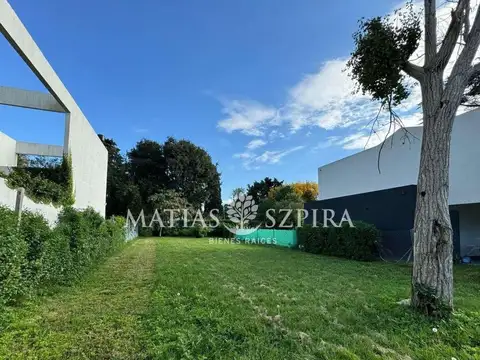 Terreno en Venta en Solares De Zapiola, USD 40.000