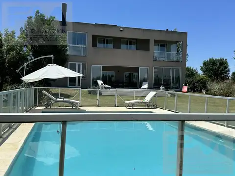 Casa en Venta de 6 dormitorios