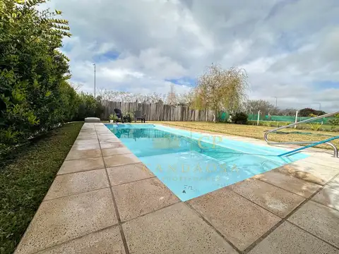 Sgcasa Venta Barrio Pilar Del Este 100