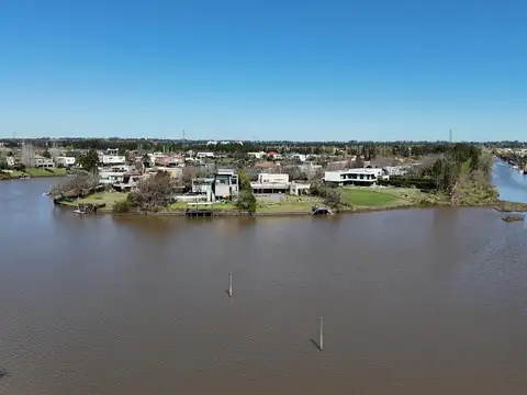 Casa en Venta al Oeste