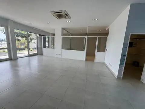 Disponibilidad inmediata. Ideal cafeteria.