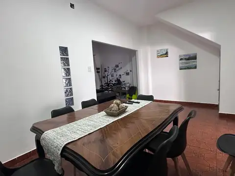Depto Tipo Casa en Venta con 1 cocheras