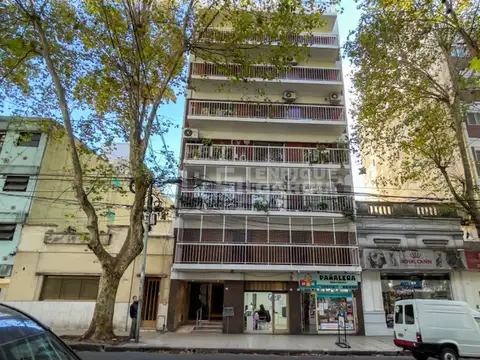 ALQUILER SEMIPISO 4 AMBIENTES C/DEP FRENTE BALCÓN CORRIDO