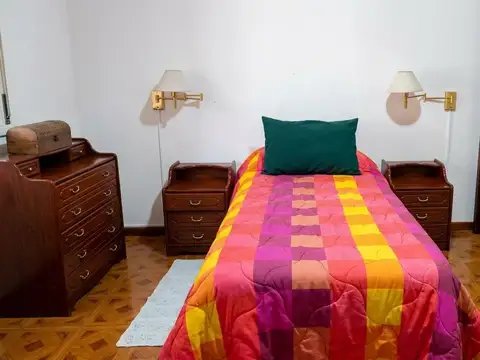 VENTA PROPIEDAD CON PISCINA Y AMPLIO TERRENO FISHERTON