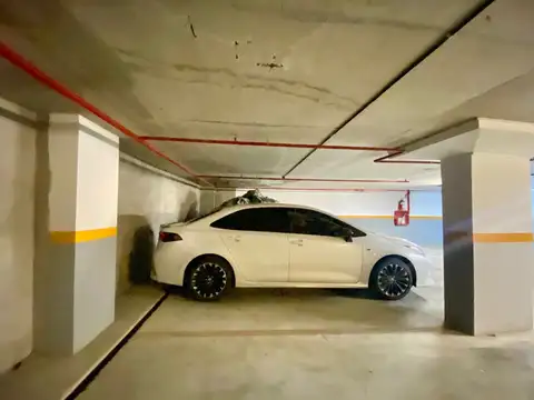 Cochera en Alquiler Cubierta