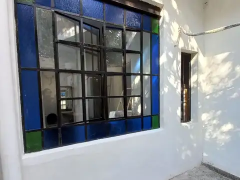 Depto Tipo Casa 2 ambientes con 1 baño