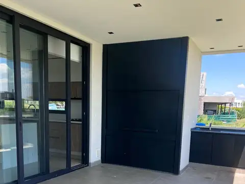 Casa al lago Barrio Marinas , Puertos del Lago
