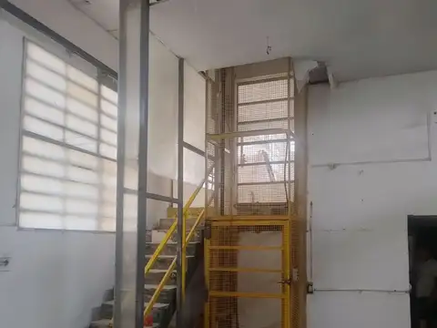 Galpon en Alquiler en Munro, $ 2.800.000
