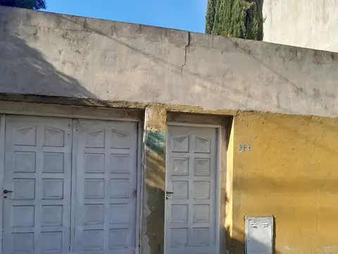 CASA DE 3 AMB. GRAN JARDIN