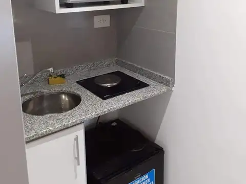 Oficina en Alquiler al Este