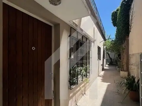 Casa 6 ambientes con 3 baños