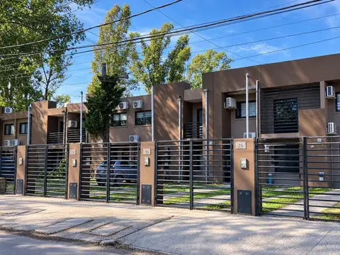 Dúplex 3 ambientes - Villa Udaondo