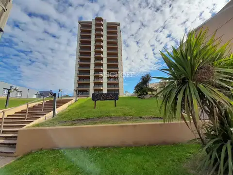 AVENIDA 1 ENTRE PASEOS 105 Y 107