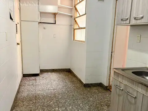 Departamento 4 ambientes con 2 baños