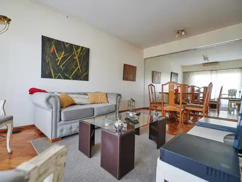 VENTA DEPARTAMENTO 4 AMBIENTES CON BALCÓN CORRIDO - PALERMO CHICO