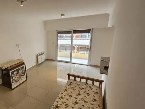 Alfredo Palacios 1100, Piso 2