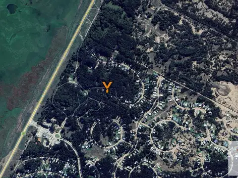 Casa en venta - 5 Dormitorios 3 Baños - Pinamar