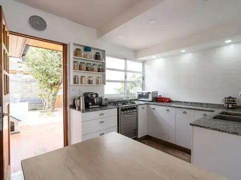 Casa en Venta en Acassuso, USD 489.000