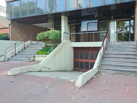 Oficina en Venta en Alberdi, USD 350.000