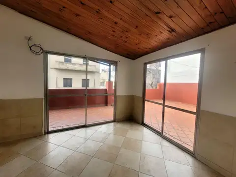 Depto Tipo Casa en Venta de 3 dormitorios