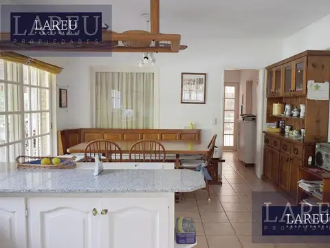 Casa en Venta en Los Senderos I, USD 350.000