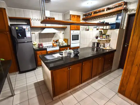 Casa en Venta en Barrio España y Hospitales, USD 194.900