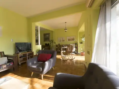 EXCELENTE PISO FRENTE AL BOTANICO DE 3 DOR C DEPENDENCIA