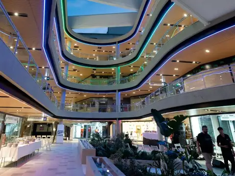 Local en Venta 1 año