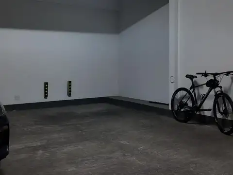VENTA 5 COCHERAS EN CABALLITO JOSÉ BONIFACIO
