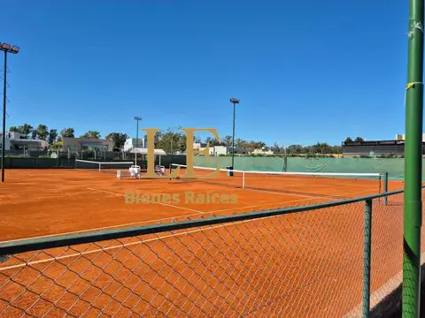 Casa en Venta en Pilar Del Este, USD 185.000