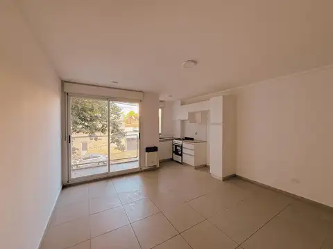 Departamento en Alquiler en Echesortu, $ 350.000