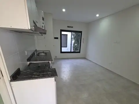 Depto Tipo Casa en Alquiler A Estrenar