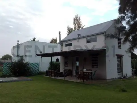 CASA EN VENTA - CITY BELL