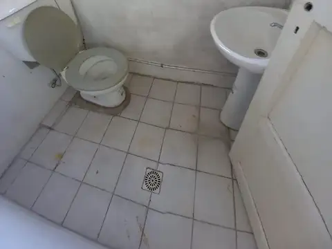 Alquiler departamento 4 ambientes con balcon y terraza Wilde