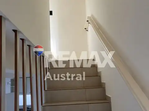 Depto Tipo Casa en Venta 2 años