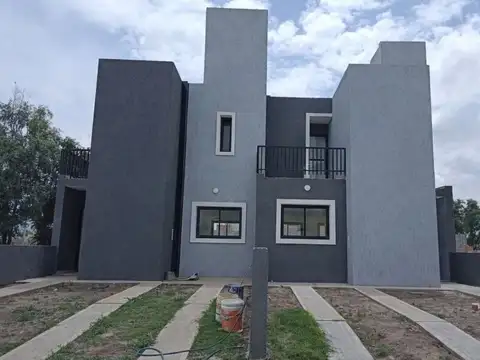 VENTA DUPLEX 2 DORM B CERRARDO VILLA ALLENDE CBA