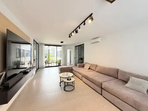 Casa 6 ambientes con 3 baños