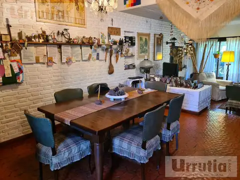 Marquez de Loreto al 2500