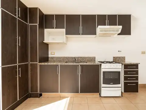 Departamento en Venta en Villa del Parque, USD 135.000