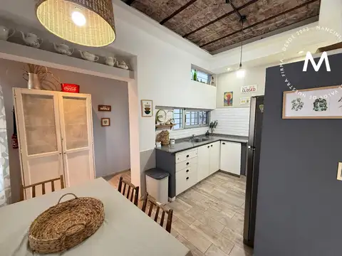 Casa en Venta con 1 cochera