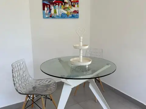 Casa en venta - 4 Dormitorios 3 Baños - San Miguel del Monte