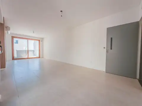 Mosconi 3600, Piso 1