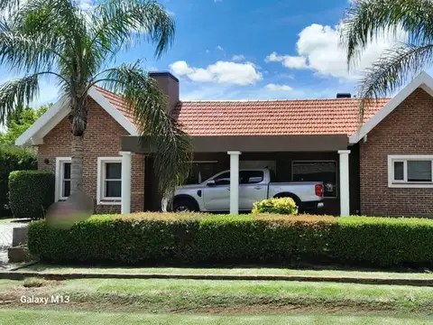 VENTA-COUNTRY GOLF CHASCOMÚS-CASA C/ LOTE 850 M2