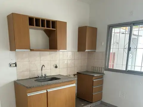 Alquiler Duplex 3 ambientes con patio - San Justo